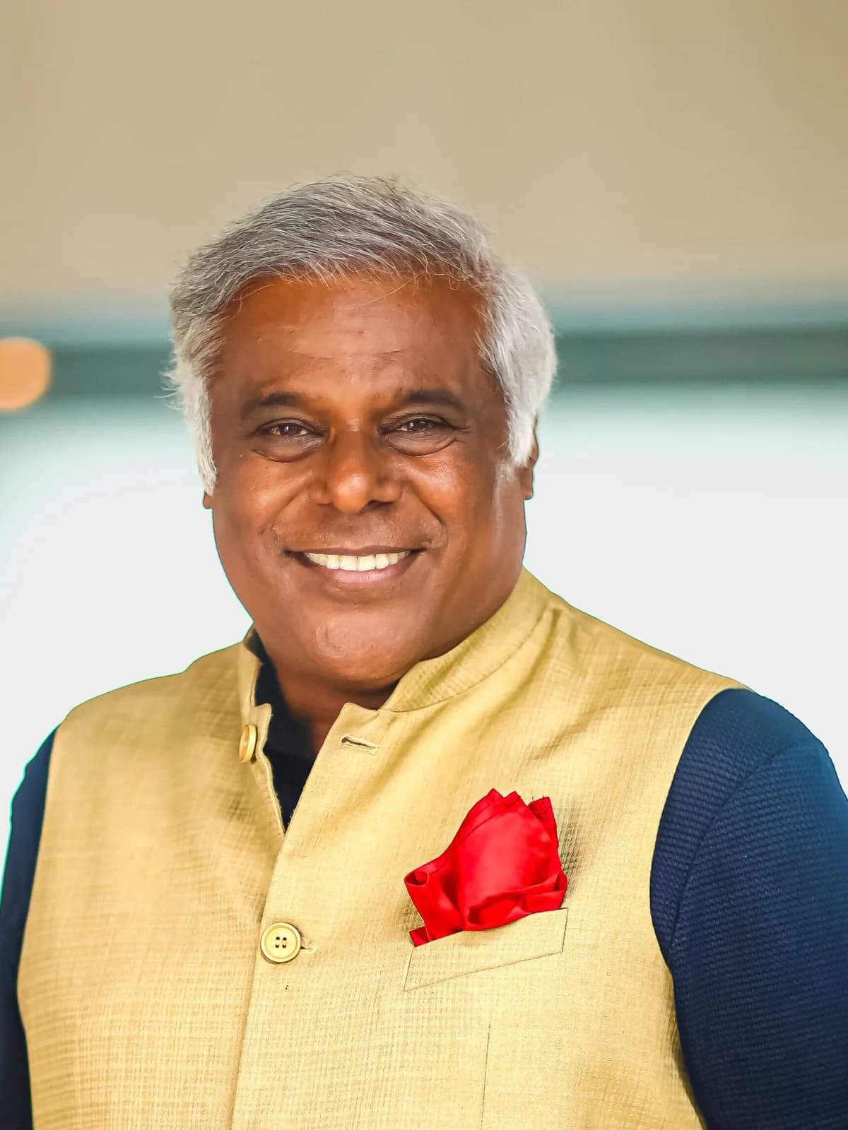 Portrait of Ashish Vidyarthi