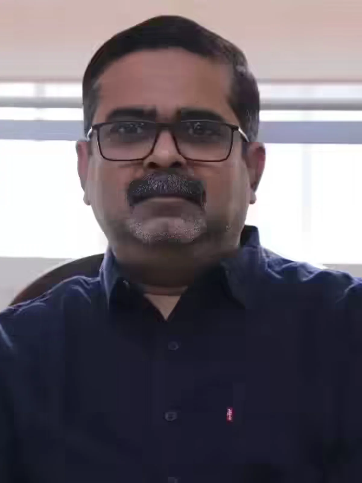 Portrait of Avadh Ojha